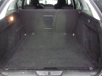 Peugeot 308 SW 1,6 e-HDi - 9