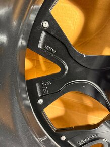 ORIG.BMW 4 G22 G22 G26 BMW i4 R19.BMW 5 G30 G31 M-paket R19 - 9