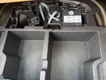 ŠKODA OCTAVIA III FACE SOLEIL 2.0DI 110 KW DSG TAŽNÉ 2020 - 9