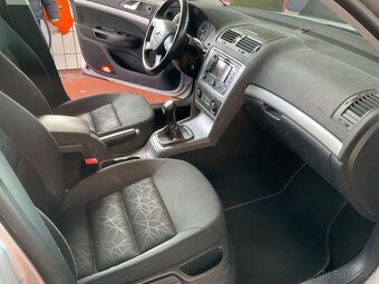 Škoda Octavia 1.6 TDI Family 77kw, 2012/11, - 9