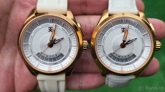 Hodinky TIMEX model T3C505 White and Gold color - 9
