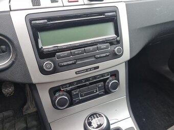 VW PASSAT VARIANT 2.0TDi 81kw r.v.2010 - 9