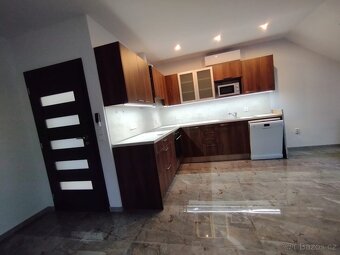 Pronájem bytu 3+kk 90 m2, s terasou 18m2 , Ledeč nad Sázavo - 9