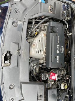 Toyota avensis - 9