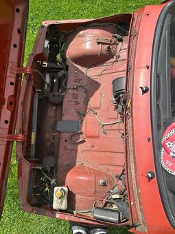 Polski fiat maluch 126P 650 - 9