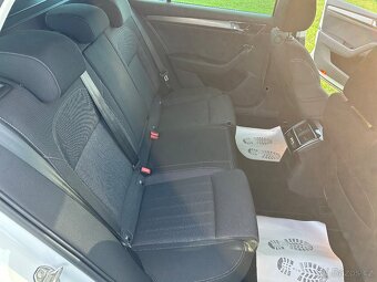 Superb 2.0tdi 140kw edice style - 9