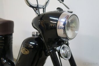JAWA 550 - 9