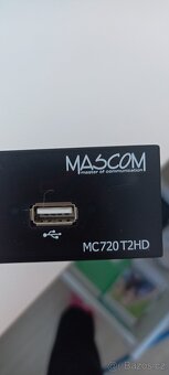 Televize Samsung úhlopříčka 81 - 9