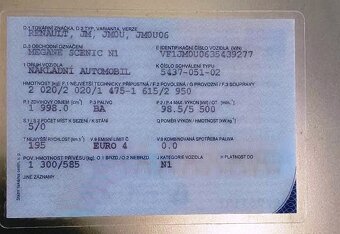 Renault Megane Scenic 2.0 benzín rok 2006 - 9