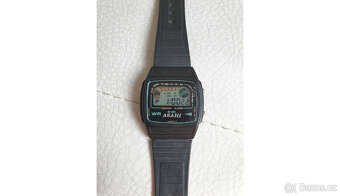 Staré hodinky - digi i analog - 9