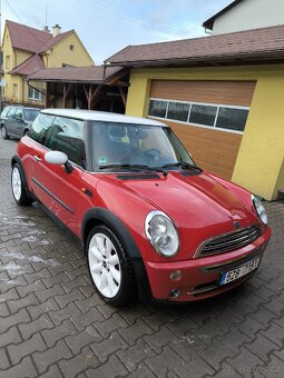 Mini Cooper r50 1.6 85kw, 2005 ,Nové zimní i letní pneu. - 9