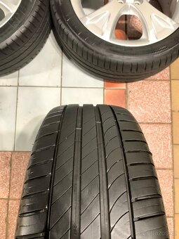 Alu kola Škoda R17 5X112 ZÁNOVNÍ LETNÍ PNEU 225/45 PALLAS - 9