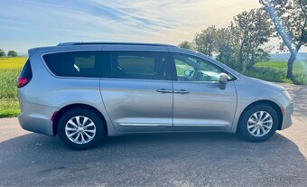 Chrysler Pacifica 3.6 V6 - 9