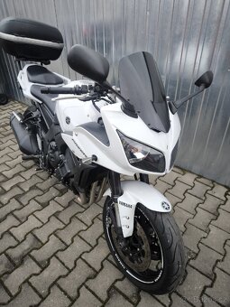 Yamaha FZ1 Fazer - 9