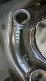 Zimní kola Opel Astra 185/65/15 - 9