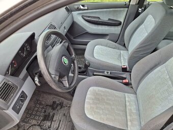 FABIA 1,4 16V 55 KW SERVO EL OKNA - 9
