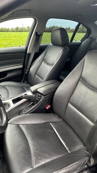 BMW E90 320d - 9