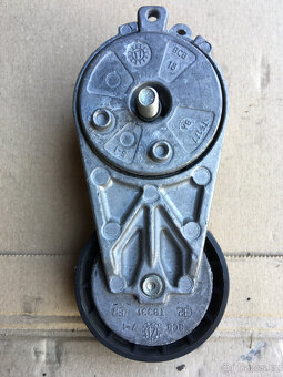 Fiat 500 1.2 typ motoru 169A4000 - katalyzátor - 9