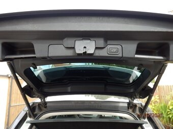 LAND ROVER EVOQUE TD4 - 4x4 - 9