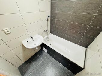 (380) Pronájem, byt 3+1, 69 m, Františka Malíka 988/53, Most - 9