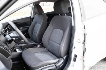 Kia Rio 61,8kW (2016) - 9