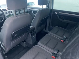 Volkswagen Touran, 2,0 TDi, automat DSG, vyhř.sedadla - 9