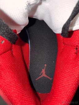 Jordan Mid Gym Red - 9