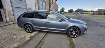 Škoda Superb, 2.0 TDi AUTOMAT - 9