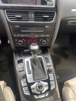 Audi RS5 4.2fsi V8 331kw, panorama, - 9