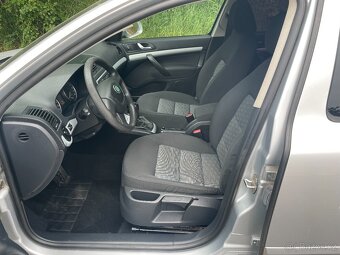 skoda octavia II combi 2.0 tdi 103kw r.v 12/ 2009 - 9