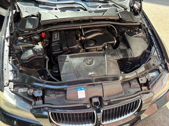 Bmw E90 320i - 9