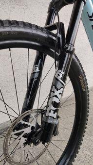 Specialized Stumpjumper EVO Comp [2022] Velikost S4 Carbon F - 9