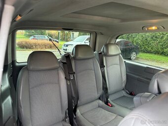 Mercedes-Benz Viano 3.0 CDI Long, V6, r. v. 2010 – 8 míst - 9