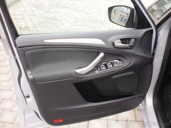 Ford galaxy 2.0 TDCi - 9