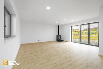 Prodej rodinné domy, 305 m2 s pozemkem 519 m2 - Rychvald - 9