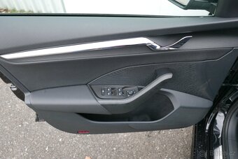 Škoda Octavia 1.5 TSI 110 kW M6° Style Plus - 9