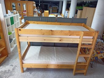 Prodám hezkou palandu z masivu 90 x 200 cm - 9