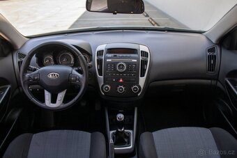 Kia Cee´d SW 1.6 CRDi - 9