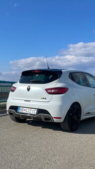 Renault Clio 4 RS TROPHY - 9