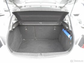OPEL ASTRA 1,4T COSMO 1.MAJITEL TAŽNÉ - 9