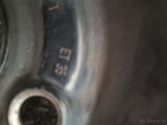 Letní kola a pneu Fabia 175/70/14 5x100 - 9