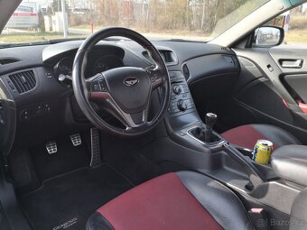 Hyundai Genesis coupe - 9