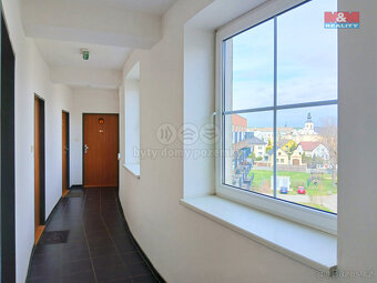 Pronájem bytu 1+kk, 35 m², Opava, ul. Hálkova - 9