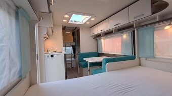 Dethleffs C´go 495, palandy, garáž, mover, klima, předstan - 9