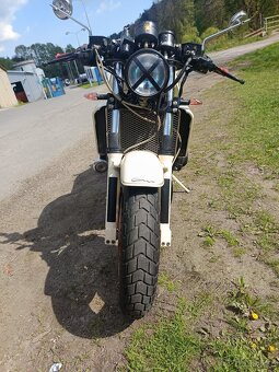 Cafe racer kawasaki zrx 1100 - 9