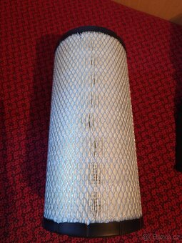 Prodám sadu vzduchových filtrů Kramer 1150 - 9