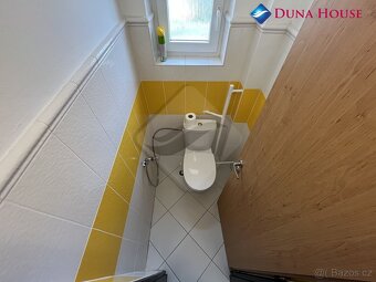 Prodej rodinného domu 280 m2, pozemek 365 m2 - 9