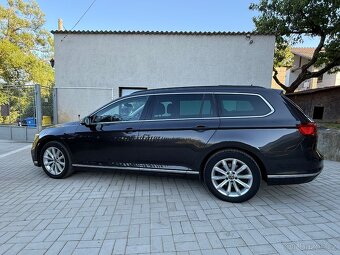 VW Passat B8 GTE Variant 1.4 TSI Hybrid 115kW DSG/2022 - 9
