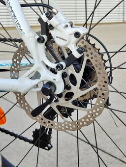 Horské kolo Rock Machine Flash 70 na 175–185 cm - 9