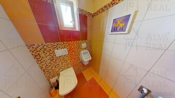 Exkluzivně nabízíme k prodeji prostorný byt 3+kk 108 m² s... - 9